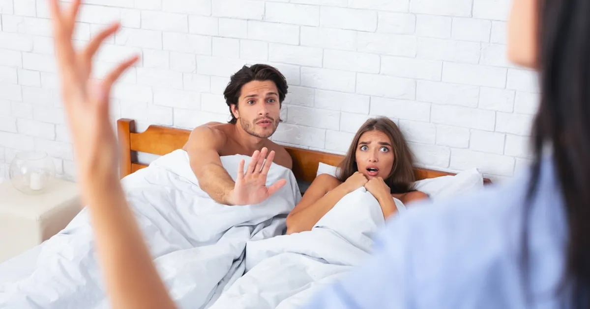 PANE TÄHELE ⟩ See üks märk võib viidata truudusetusele, kuid enamik ei märka seda kunagi