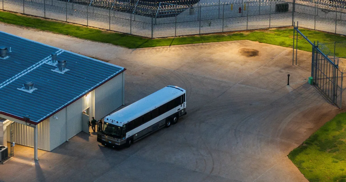 WSJ: Sisserändajad kaovad USA läbipaistmatusse kinnipidamissüsteemi