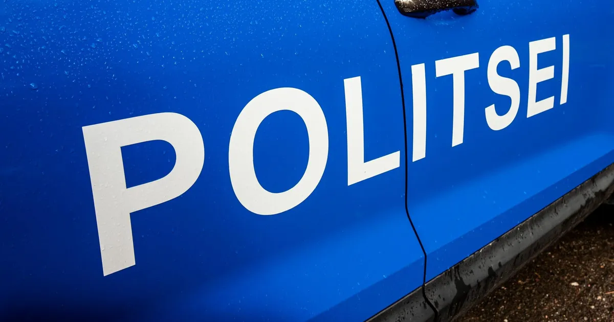 Kohila vallas põrkasid mootorrattur ja sõiduauto kokku