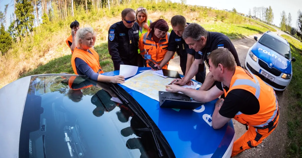 Piirivalve aitas sireenidega metsast välja kaks eksinud seenelist