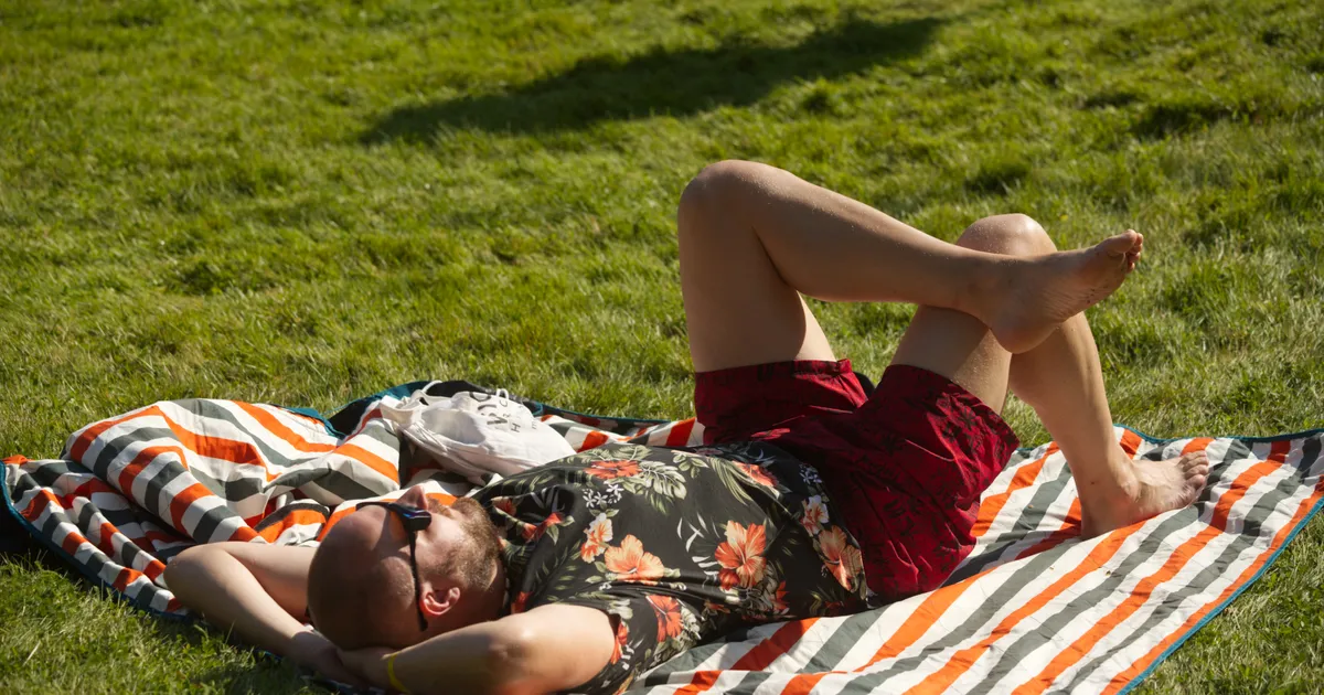 Homne toob suvehinguse