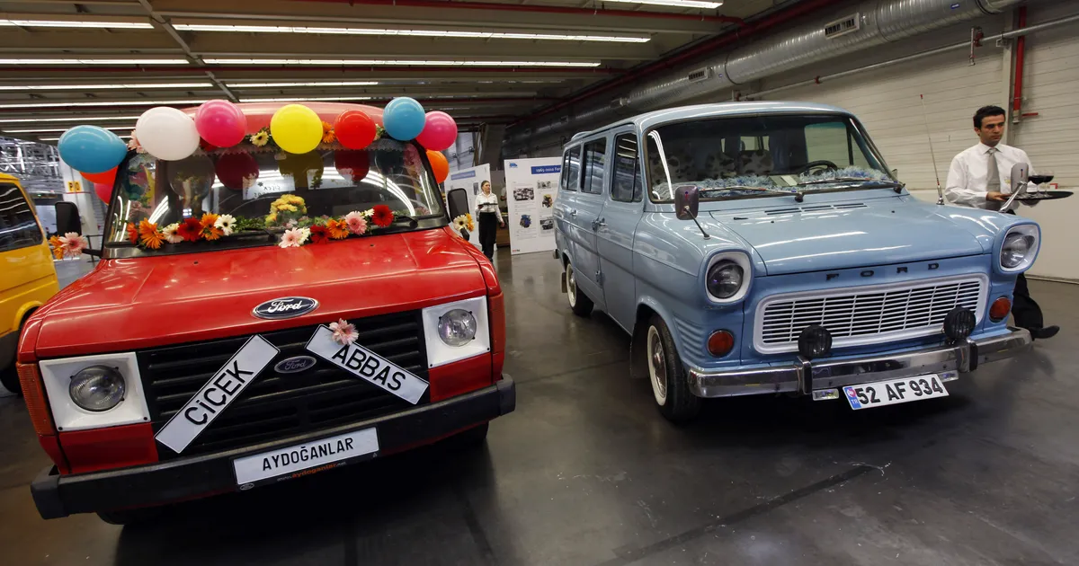 FORD TRANSIT 60 ⟩ Pangaröövlite ja töömeeste lemmikauto tähistab väärikat juubelit