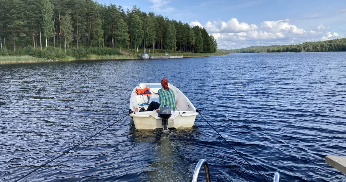 Paatkond sattus jukerdava mootori tõttu ohtu