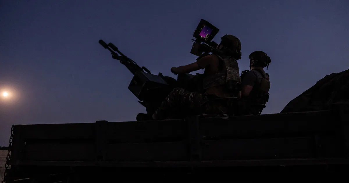 Ajaleht: Ukraina sõdurid suhtuvad rahuläbirääkimistesse skepsisega