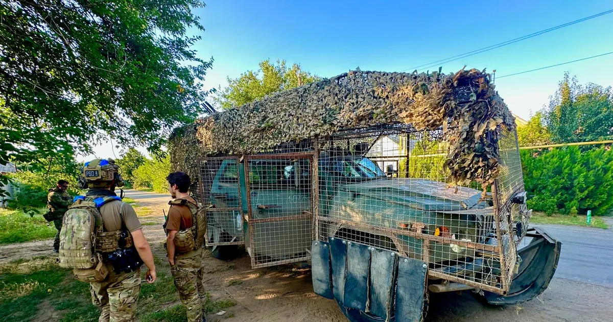 KIMMEL, HEINMAA JA HEREM UKRAINAS ⟩ Varem naeruväärseks peetud «kanapuurid» on nüüd pea kõigil soomukitel