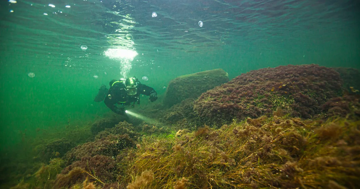 USKUMATU LEID! ⟩ Läti sukeldujad avastasid Bolderāja karjääri sügavustest allveelaeva