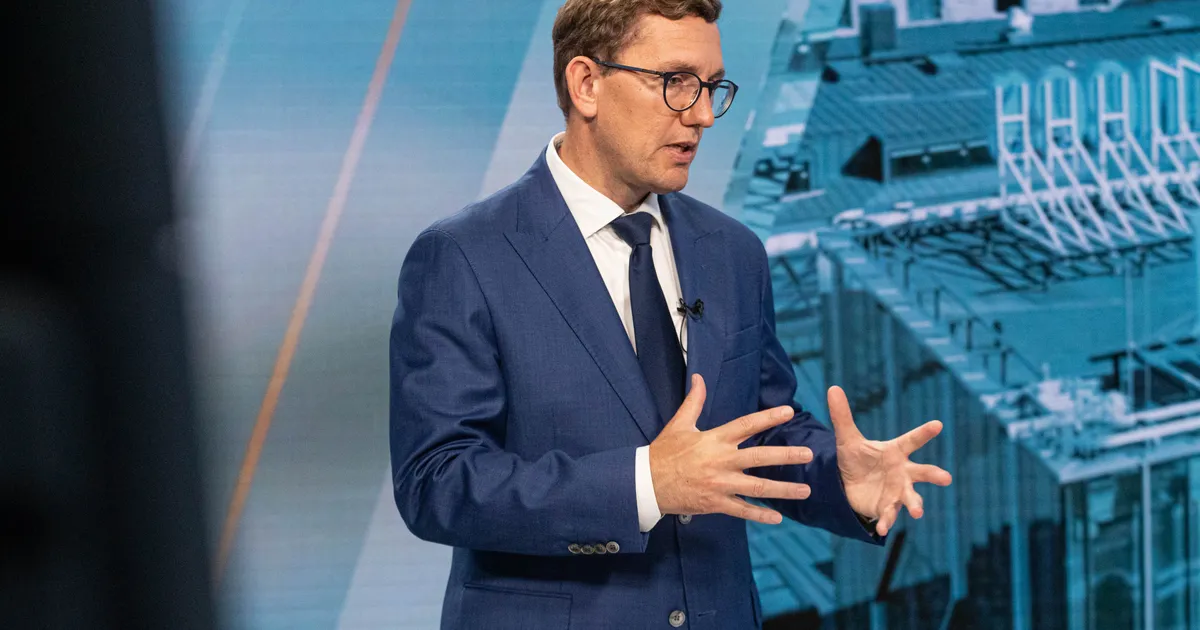 OTSE POSTIMEHEST ⟩ Kristen Michal: valitsust ei pea armastama, aga oma riiki võiks