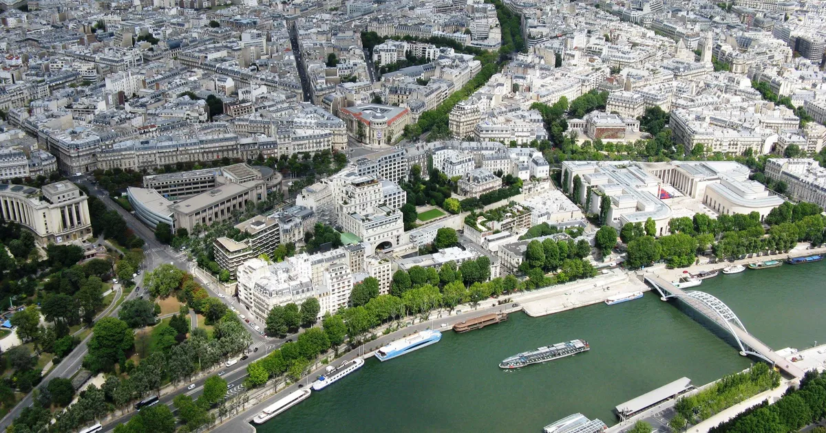 Märkamisi suvisest Pariisist