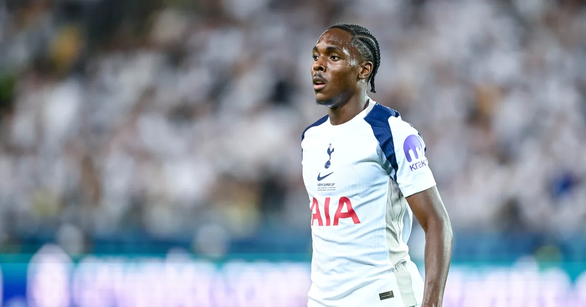 Klubi astus rassistliku sõimu ohvriks langenud jalgpalluri kaitseks välja