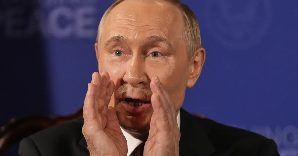 VIDEO ⟩ Putin näis tundvat end kohtumise alguse küsimustetulvas ilmselgelt ebamugavalt