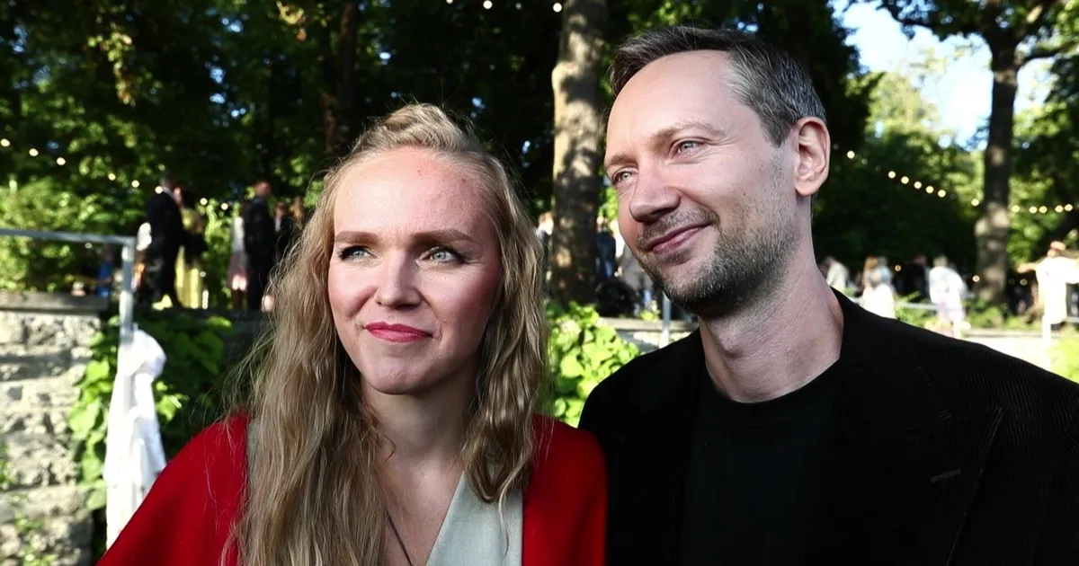 VIDEOINTERVJUU ⟩ Värskelt abiellunud Kadri Voorand-Unt mesinädalatele ei kiirusta: see mesi on praegu nendes loomenädalates!