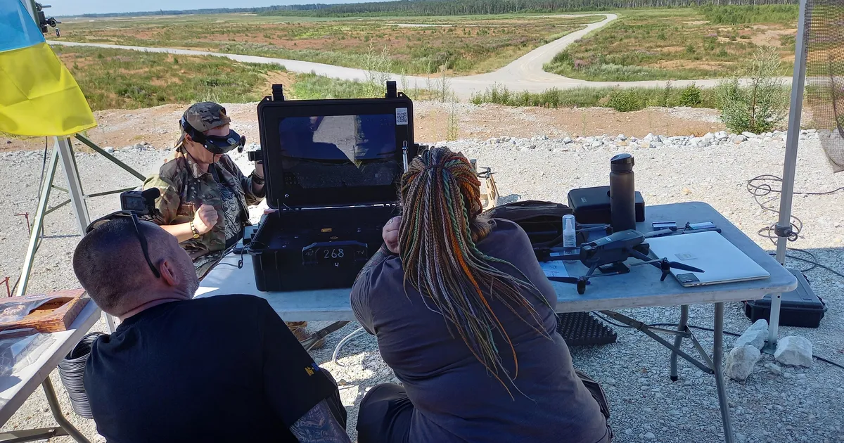 AK FOOKUS ⟩ Ukraina droonijuhid: see ei ole tapmine, see küsimus ei ole korrektne, see on maa puhastamine