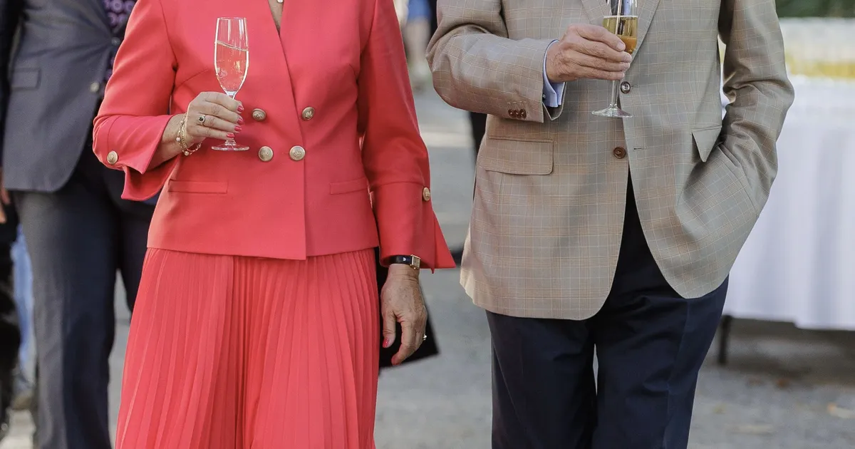 KAUNIS GALERII ⟩ Kes olid roosiaia peo parimad riietujad?