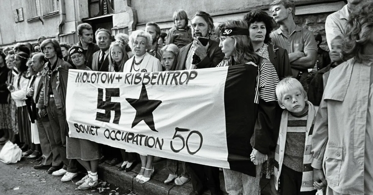 AJALUGU ⟩ MRP lugu Nõukogude Liidus ja läänes