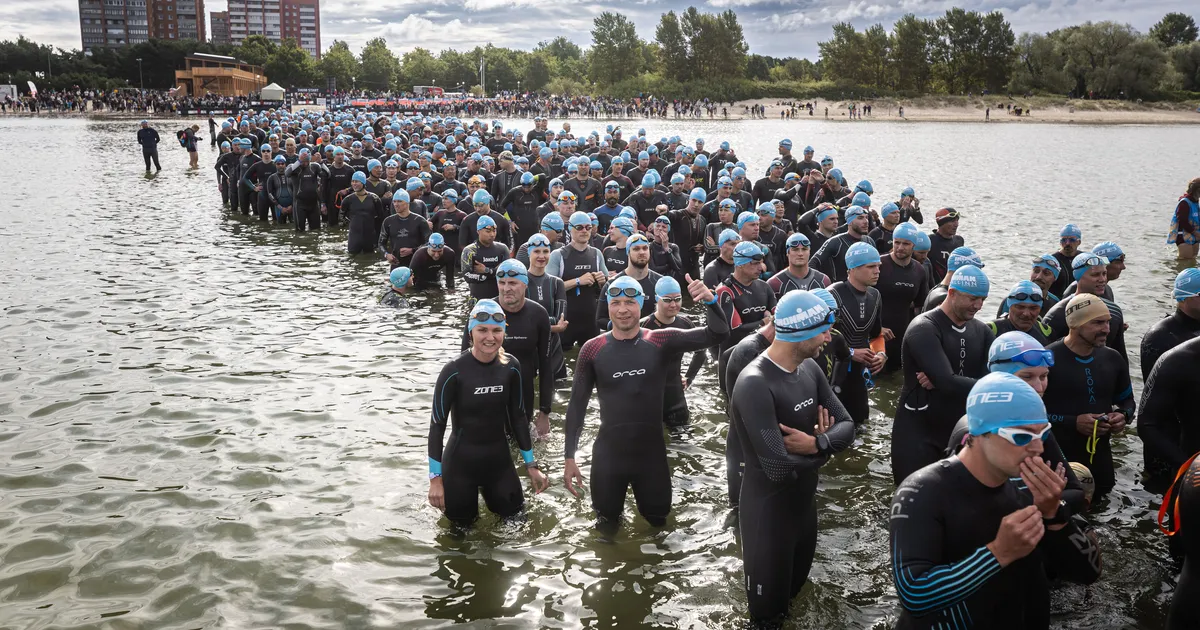 GALERII ⟩ Vaata, kuidas tuhanded inimesed alustasid Tallinna täispikka Ironmani