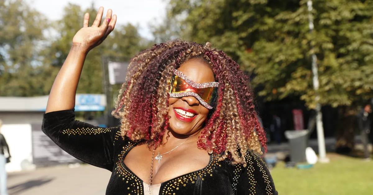 OTSEFOTOD ⟩ Lauluväljak täitub David Guetta suurt sõud vaatama tulnud rahvaga