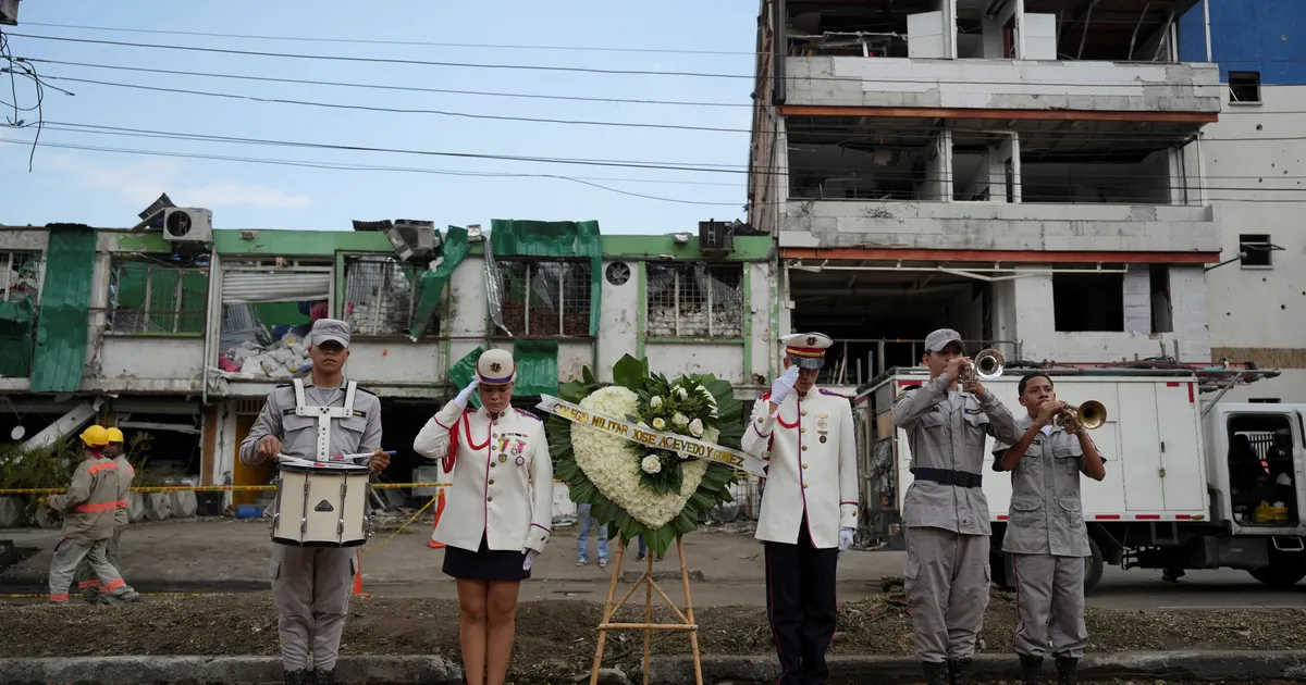 Colombias peeti kinni kaks sissi seoses kuue ohvriga pommirünnakuga