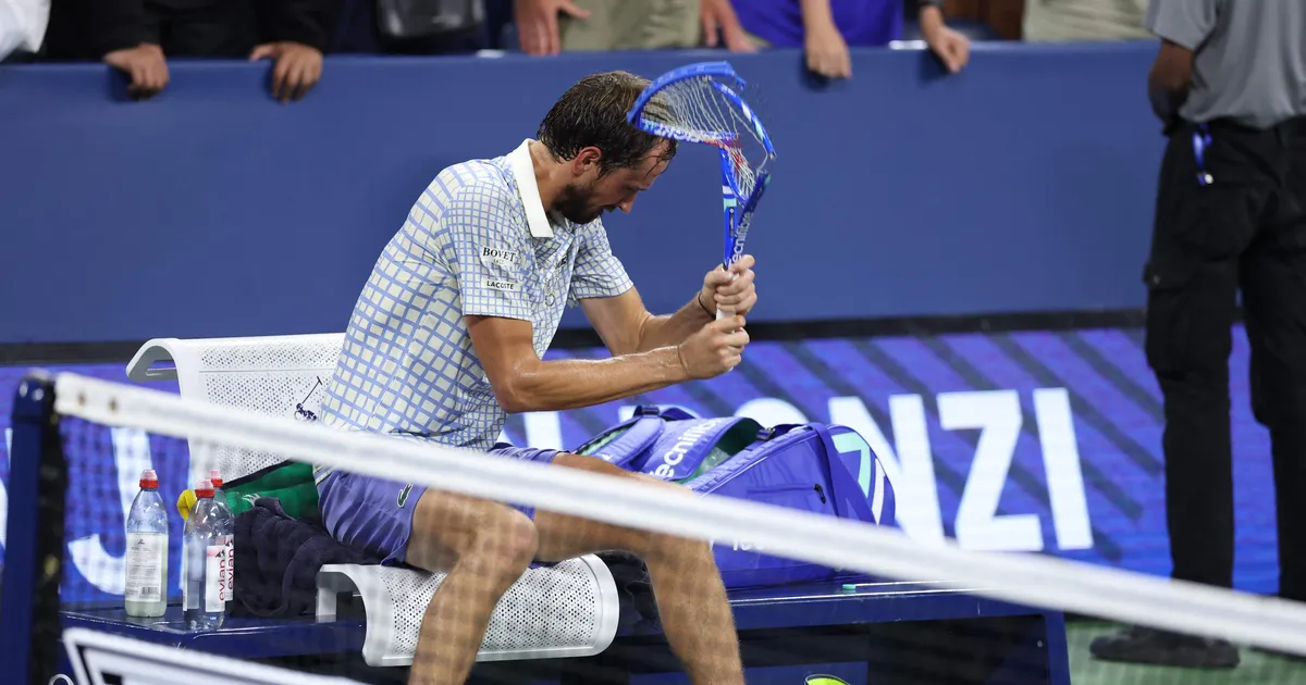 VIDEOD ⟩ Vene tennisist tekitas USA lahtistel täieliku kaose: kas sa oled mees, miks sa värised?