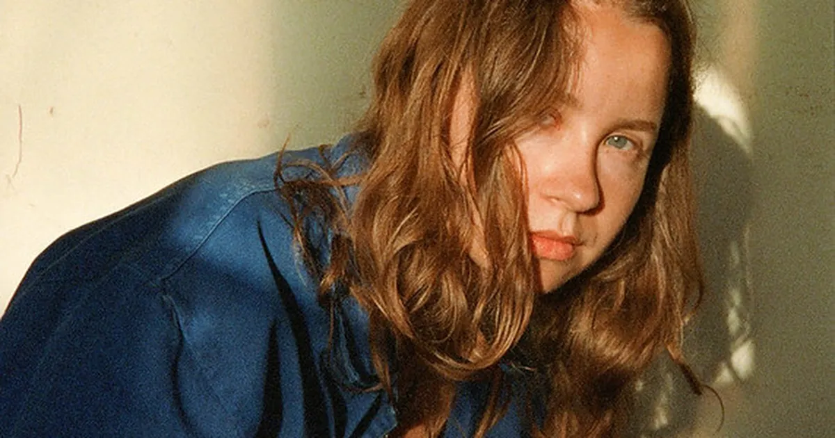 PILDID JA VIDEO ⟩ Folk ja elektroonika segunemas Narvas – Maryana Klochko viib Station Narva publiku meloodilisele avastusretkele