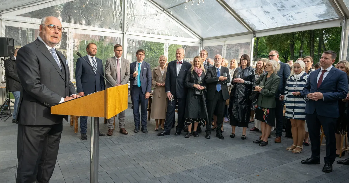 President Karis suursaadikutele: Eesti on vaba ja põhimõtetega riik, kes on valmis vabadust ja põhimõtteid edendamise kõrval ka kaitsma