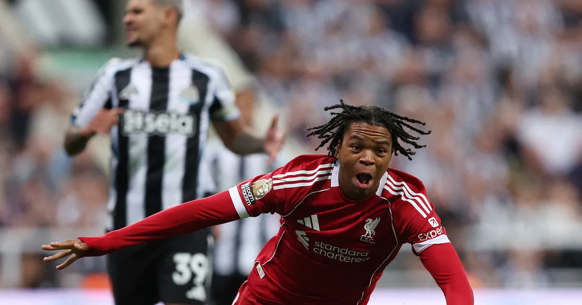 Loll punane, viis väravat ja 16-aastane mänguvõitja – Liverpool ja Newcastle pakkusid tõelise trilleri