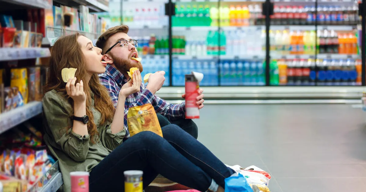 Baierimaal keelati pärast kella kaheksat õhtul kartulikrõpsude müük – elanikud peavad seda jaburaks