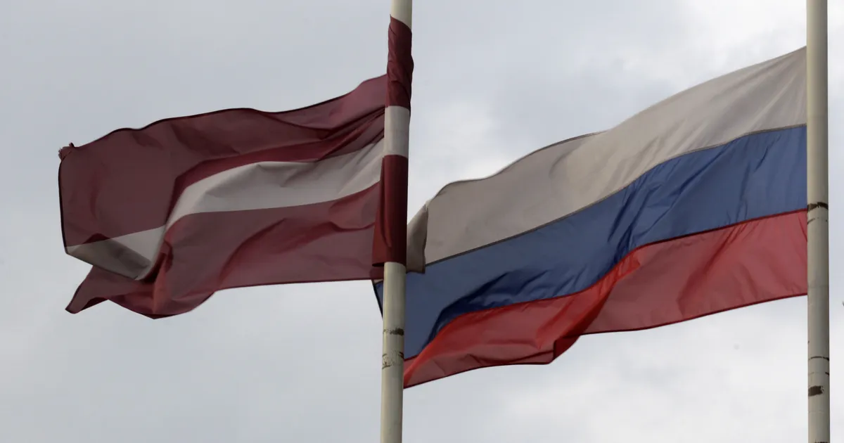 Advokaat üritas Lätis venelast mustast nimekirjast 100 000 euro eest välja osta