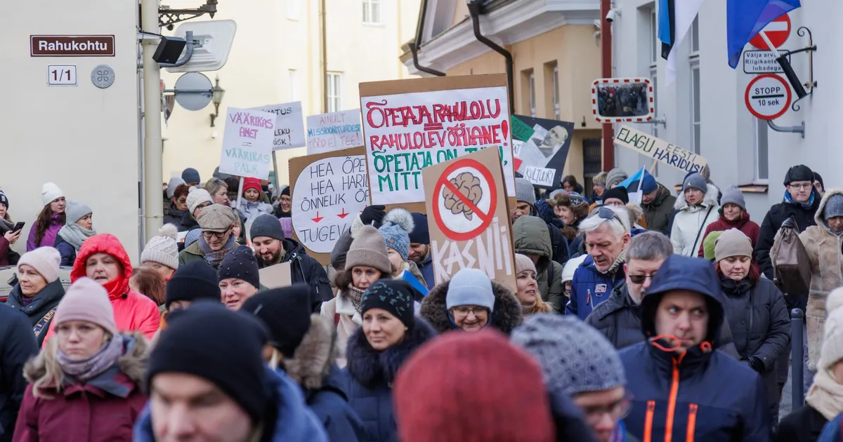 Palganõudmiste surve kihutas punasesse