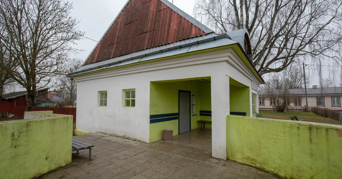 Huligaanid võtsid ette valla vara