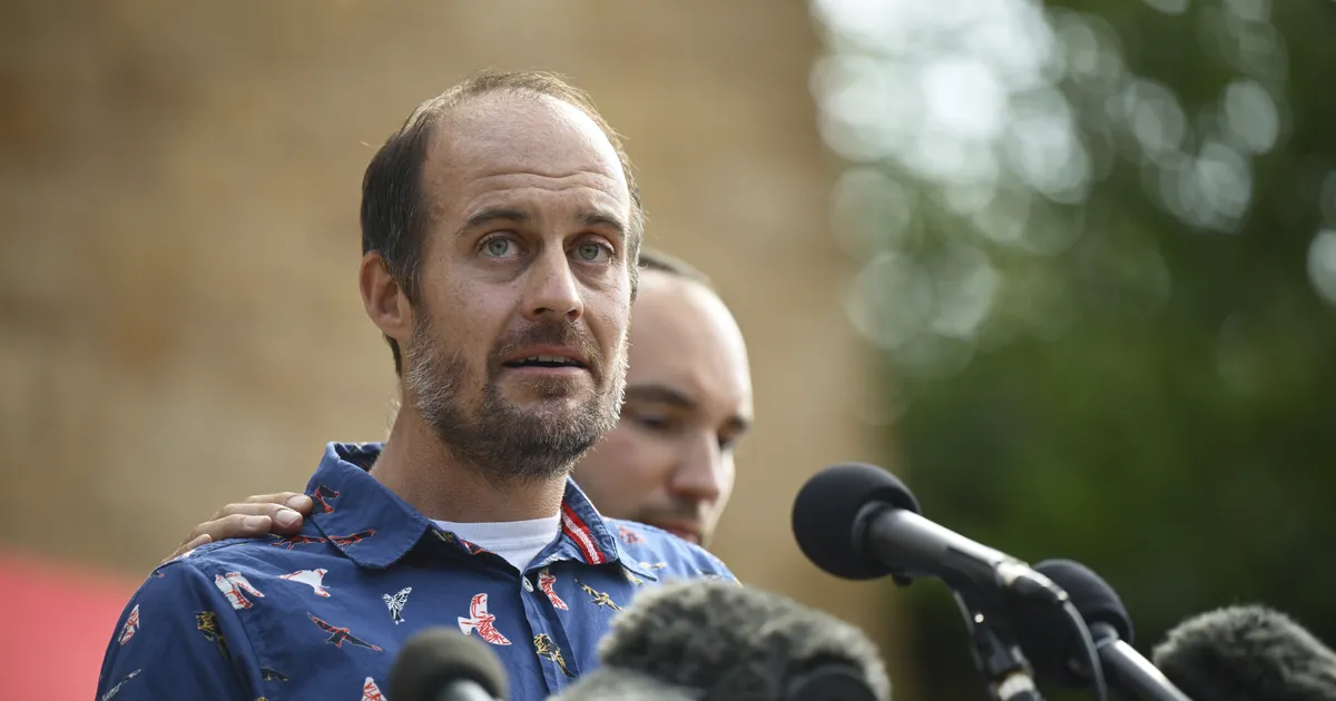 TULISTAMINE MINNESOTAS ⟩ Leinavad vanemad: argpüks võttis elu elurõõmsalt tüdrukult ja sportlikult poisilt