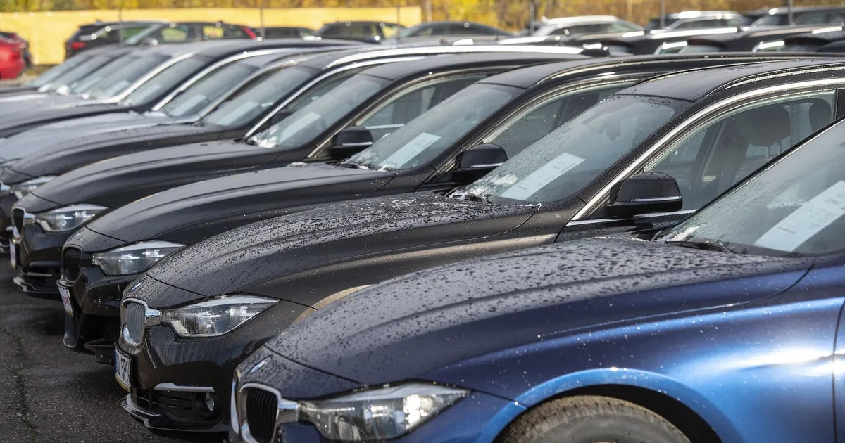 Ettevõtja: eestlased ostavad üha odavamaid ja vanemaid autosid