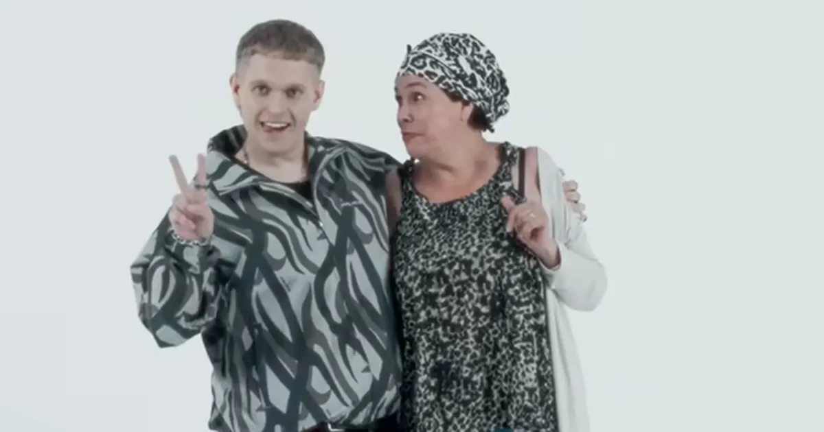 SPEKTAAKEL ⟩ «Ja saigi Kerdo Mölderi naise endale!» Kermo Mureli uus skandaalne muusikavideo kütab kirgi