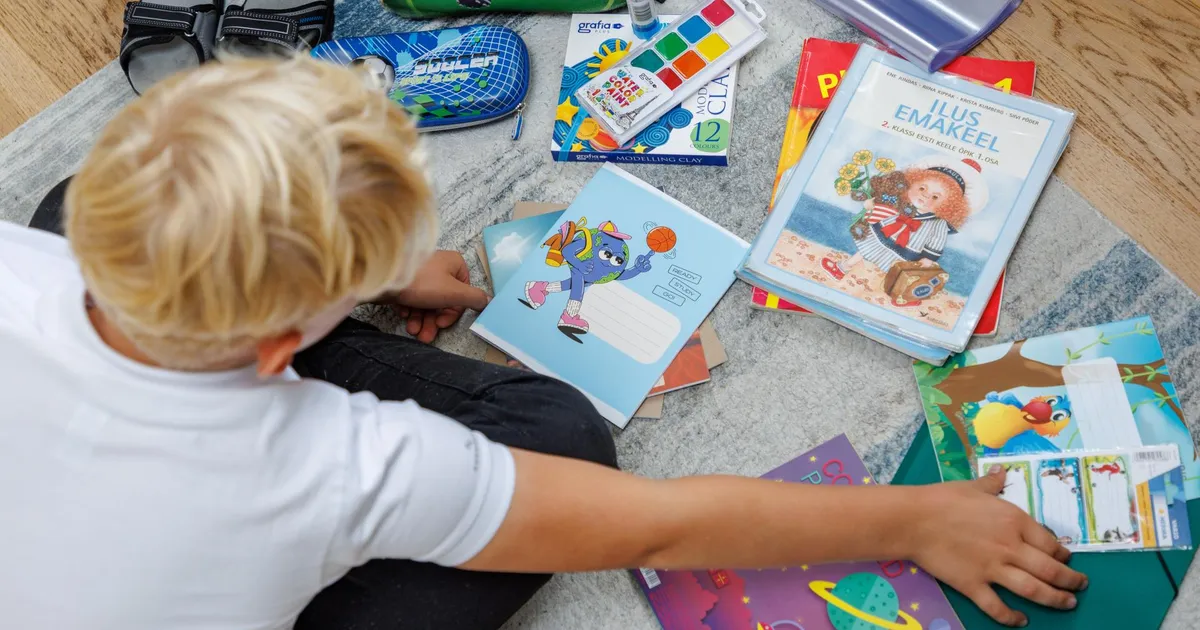 Kooliaasta algus lööb algklasside laste vanemate rahakoti pihta