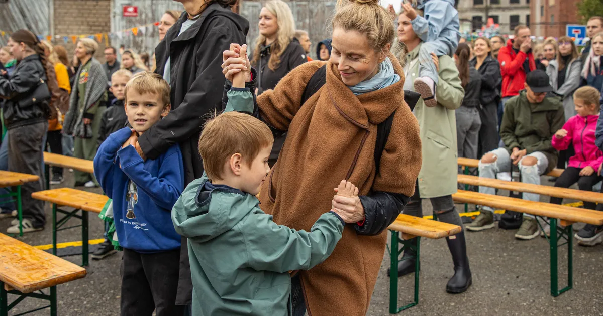 GALERII ⟩ Vihma kiuste! Koplifest tõi põhjatallinlased kodust välja ja lavale astusid armastatud artistid