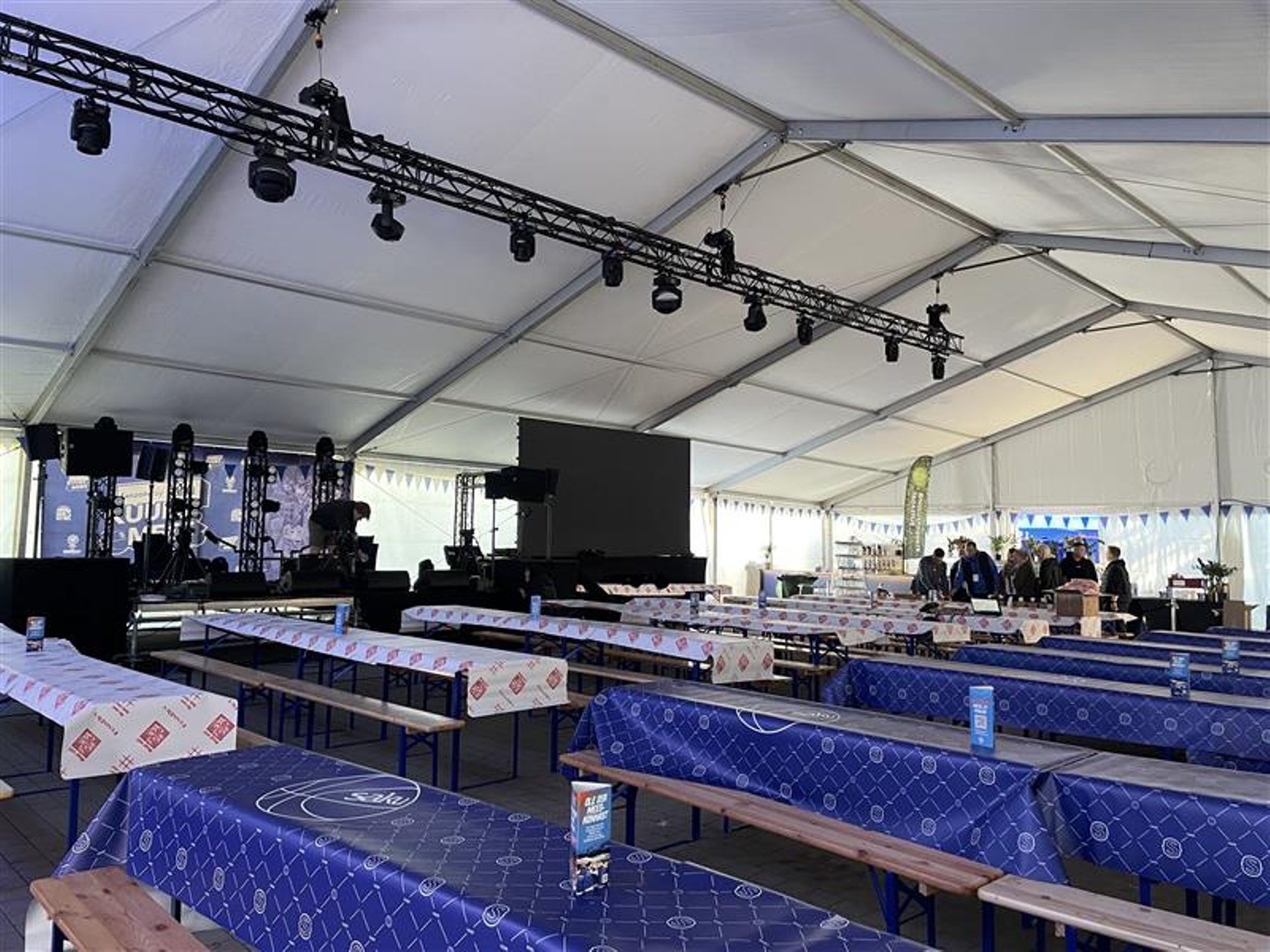 BLOGI JA FOTOD RIIAST | EM-i suursoosik Serbia küttis Eesti korvpallikoondisele avamängus sauna