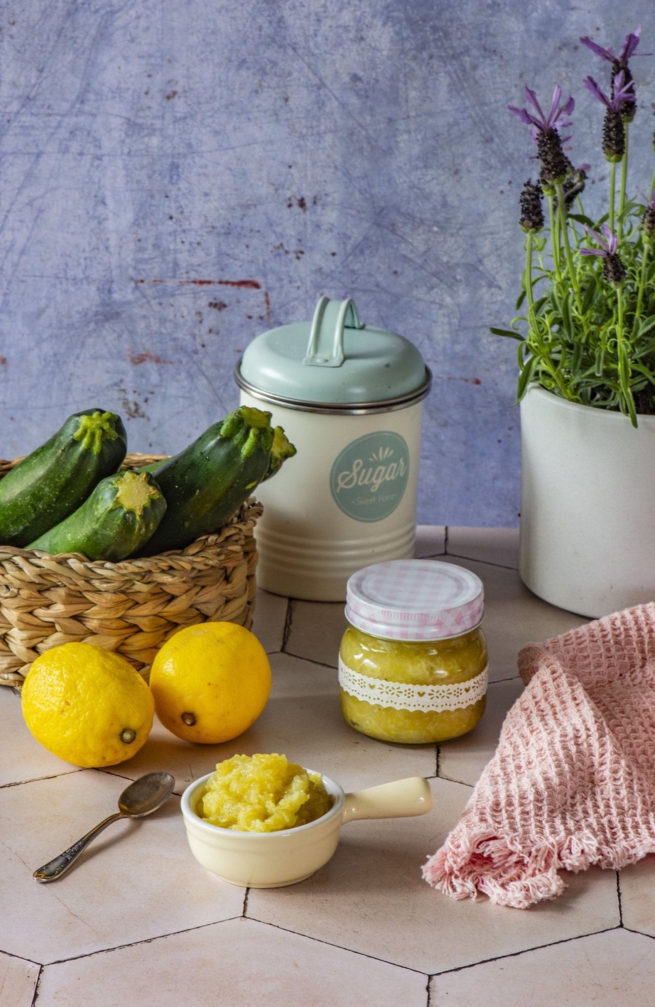 Määri saiale või söö lusikaga otse purgist! Suvikõrvitsamarmelaad ingveri ja sidruniga