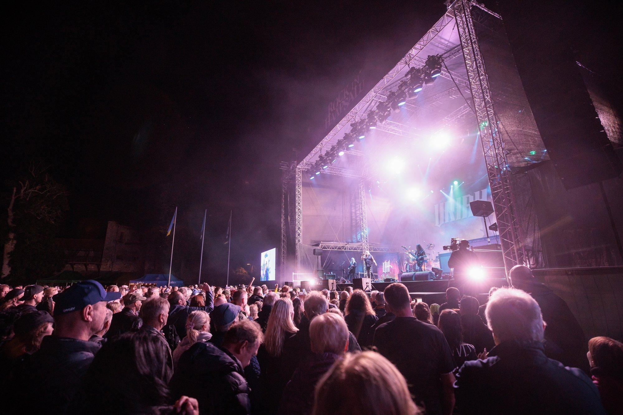 FOTOD | Võimas rokipidu! Haapsalus astus lahkumistuuri raames lavale Uriah Heep