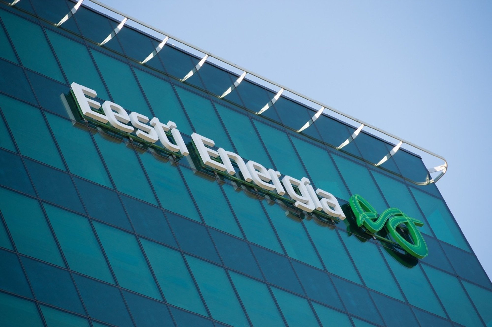 Mürgise fenoolvee vales katlas põletamine tõi Enefitile kopsaka trahvi