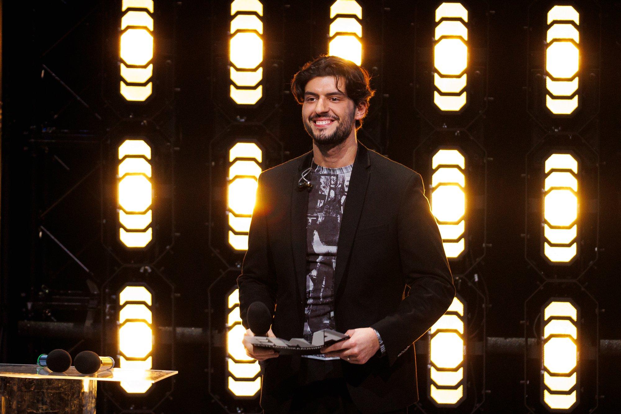 Stefani pulma-aastapäev algas veeuputusega. „Siin on kõik märg!“