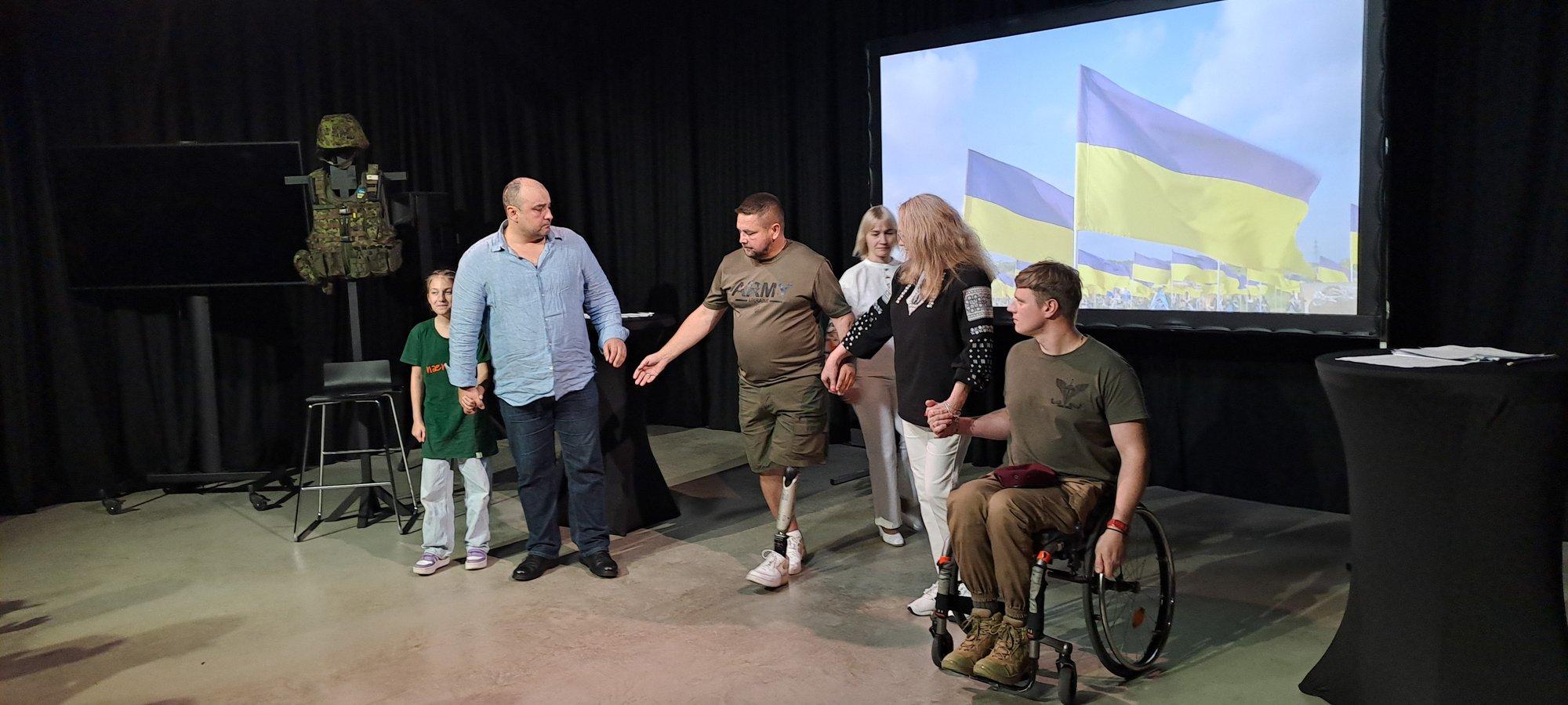 Venelased ei tapa Ukrainas inimesi, vaid „lolle heeringaid“