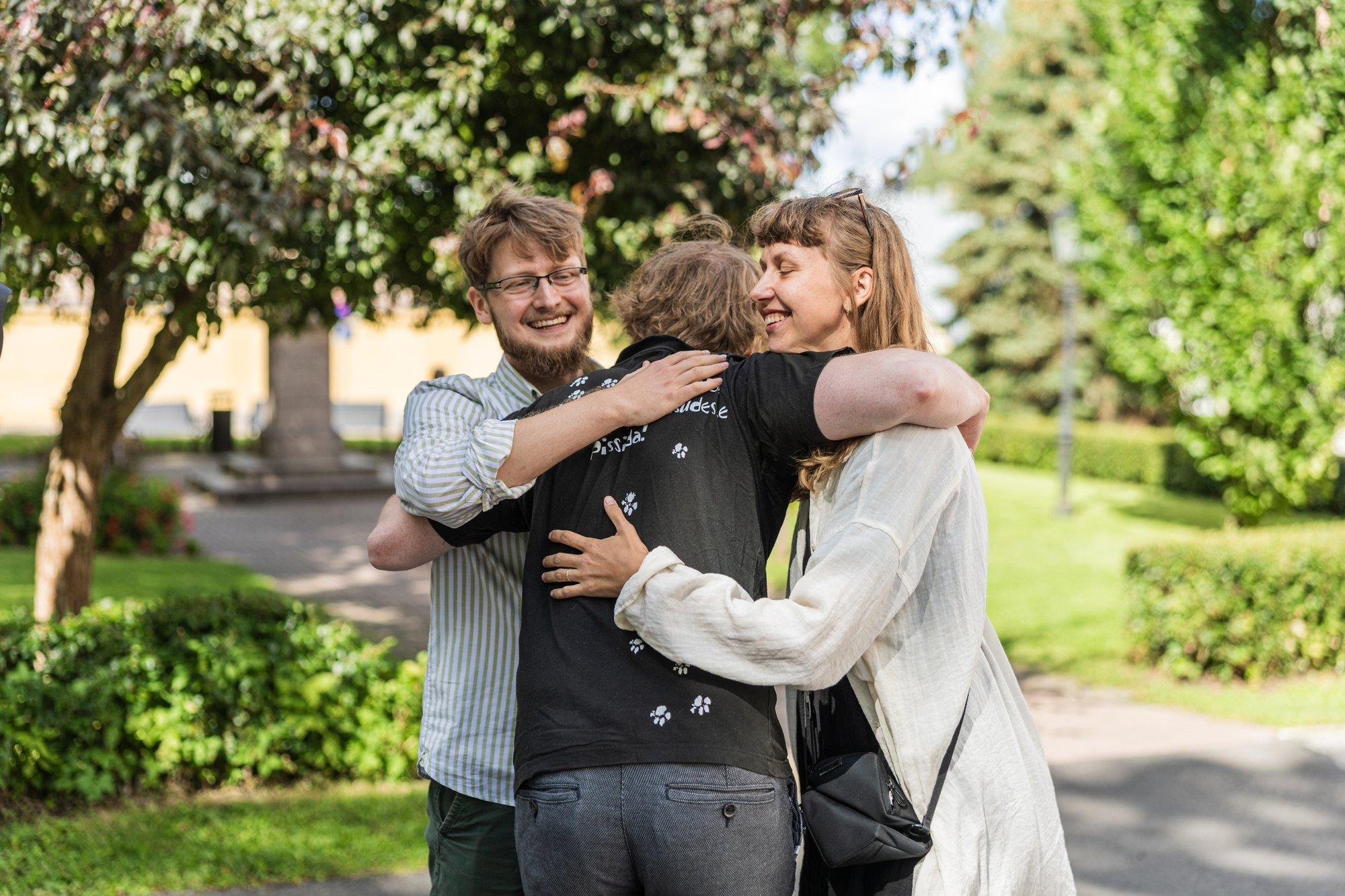 „Röövlirahnu Martini“ osatäitjad 20 aastat hiljem: „Staari elu ei ole mu lapsepõlve üldine definitsioon“