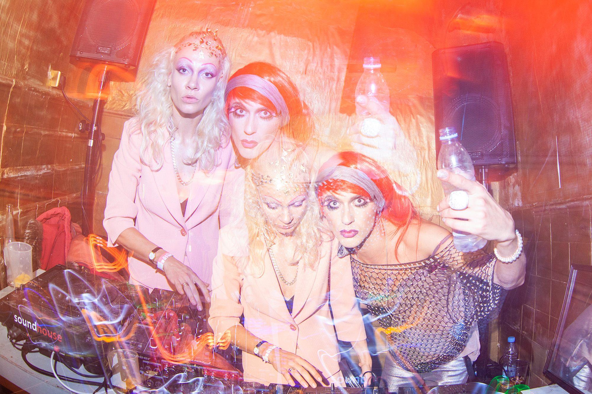 Kas underground on surnud? Kaugel sellest! Patareiv tuleb võimsamalt kui varem