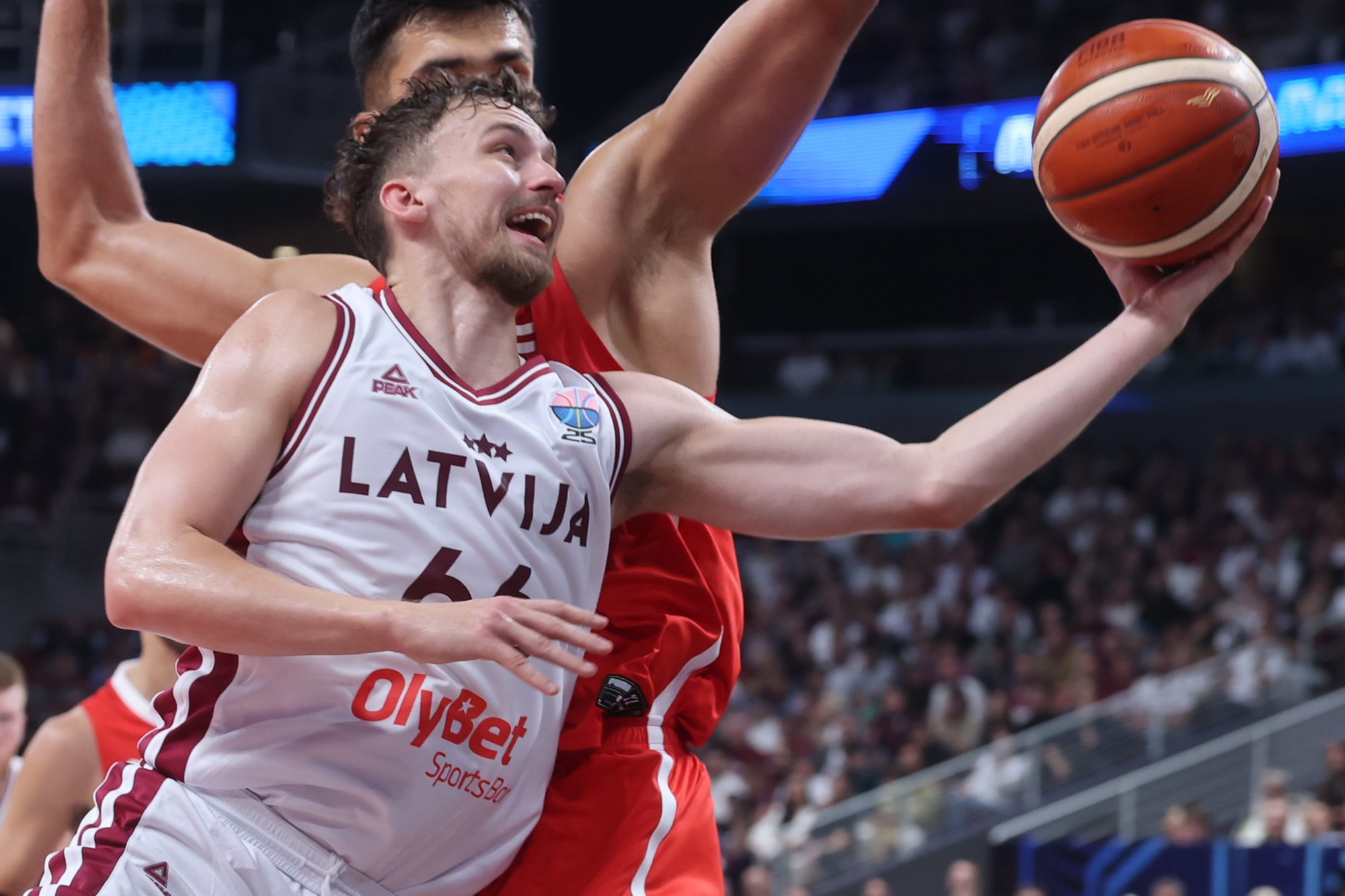 DELFI RIIAS | Tassi vana tiimikaaslane Zoriks: elame Riias ühes hotellis, aga suhelnud veel pole