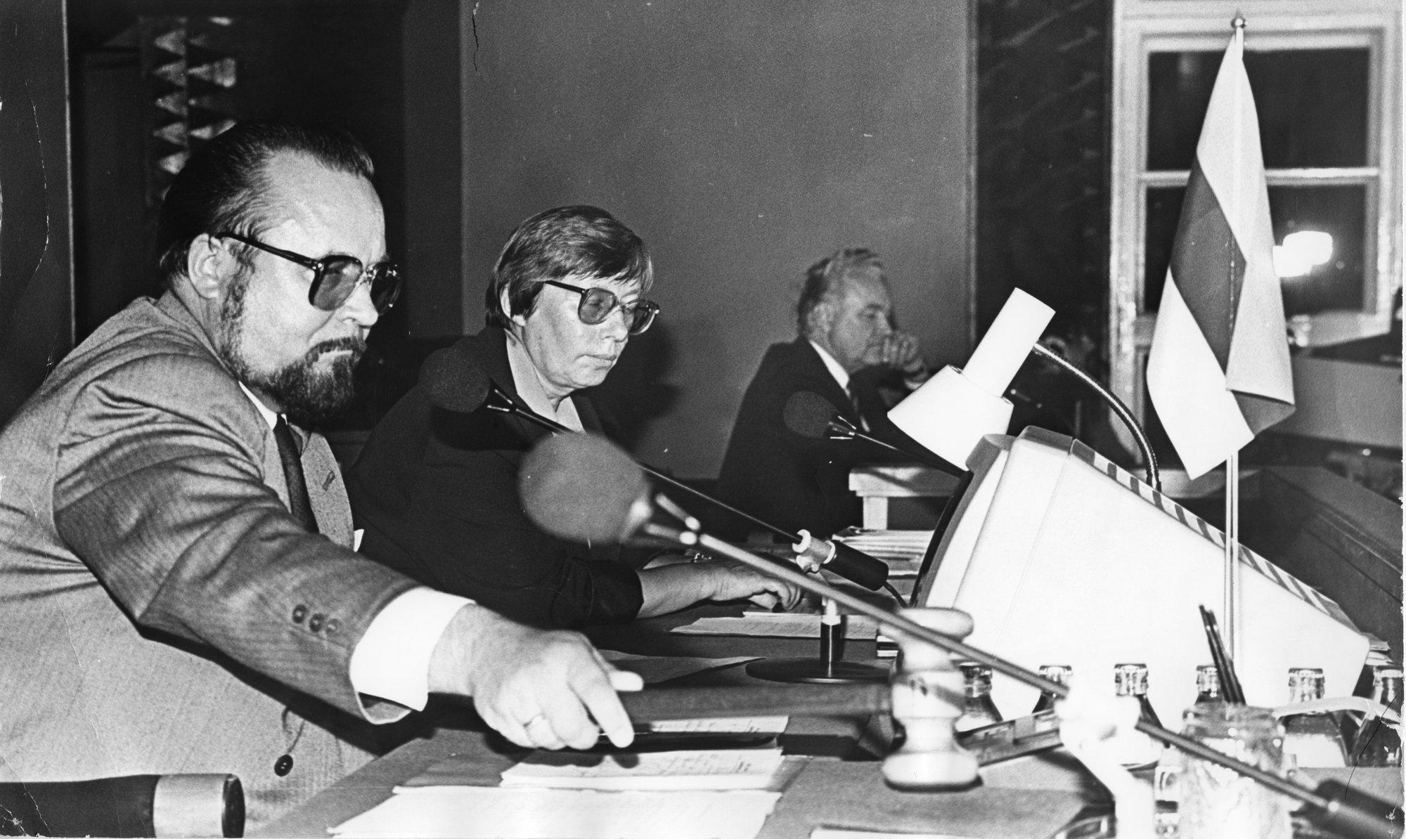 VASTUREPLIIK | Iseseisvuse taastamine on Eesti rahva ühine tegu, mitte üksikisiku saavutus