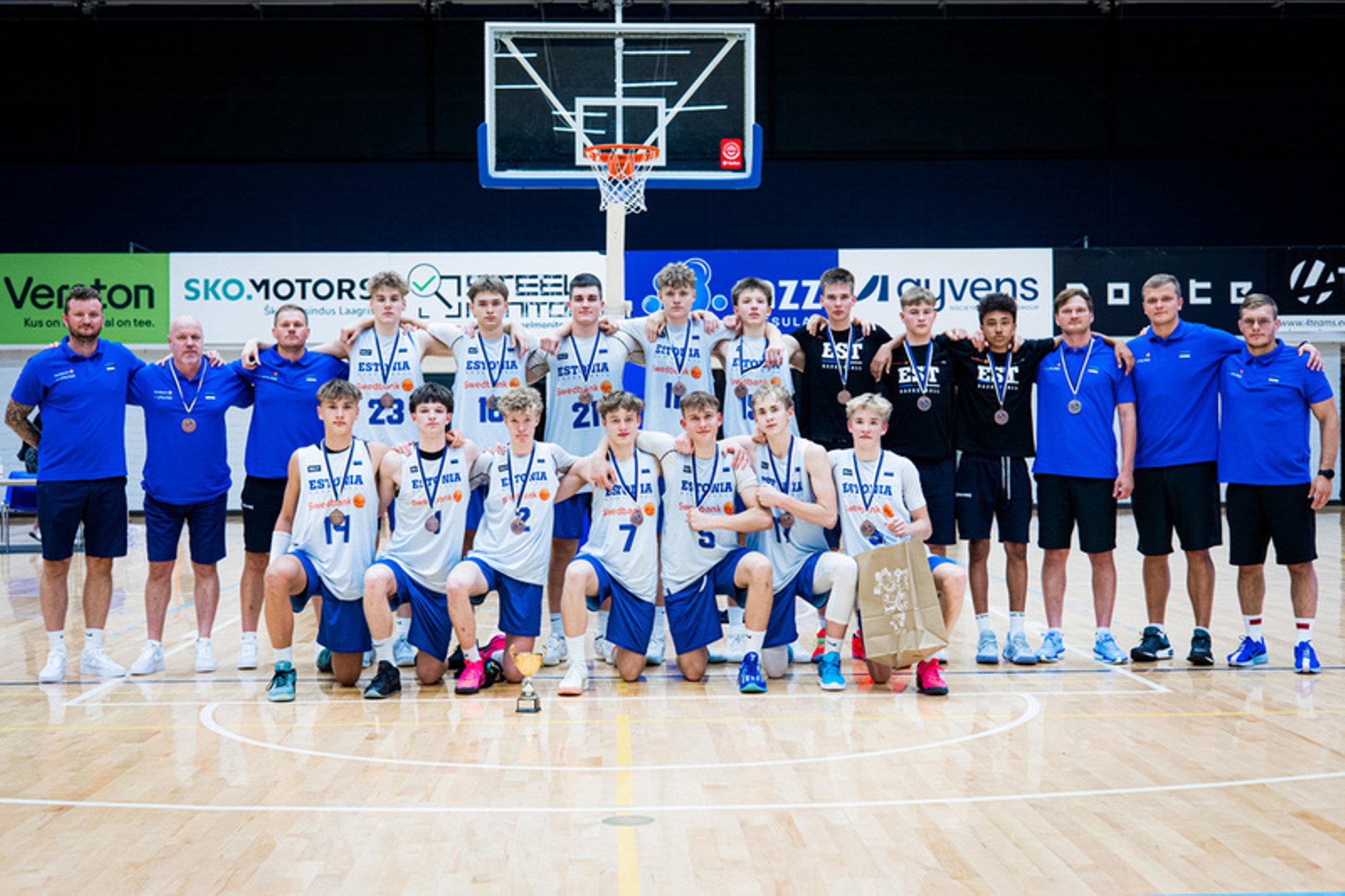 Eesti U16 korvpallipoisid kütsid Balti matšil Ukrainale sauna