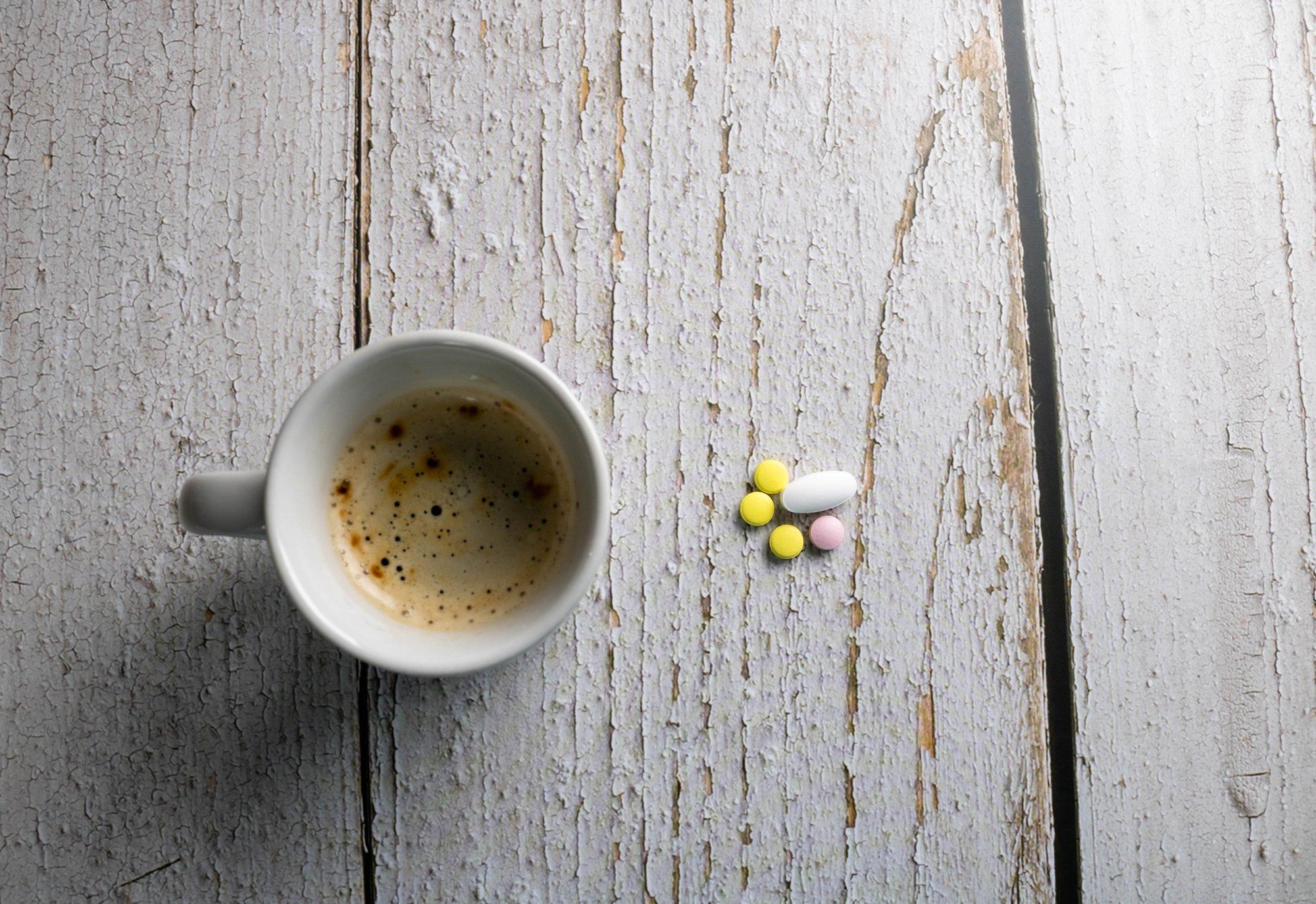 Toitumisterapeut hoiatab: kui võtad kaltsiumitablette koos kohviga, võid kaltsiumipuudust hoopis suurendada