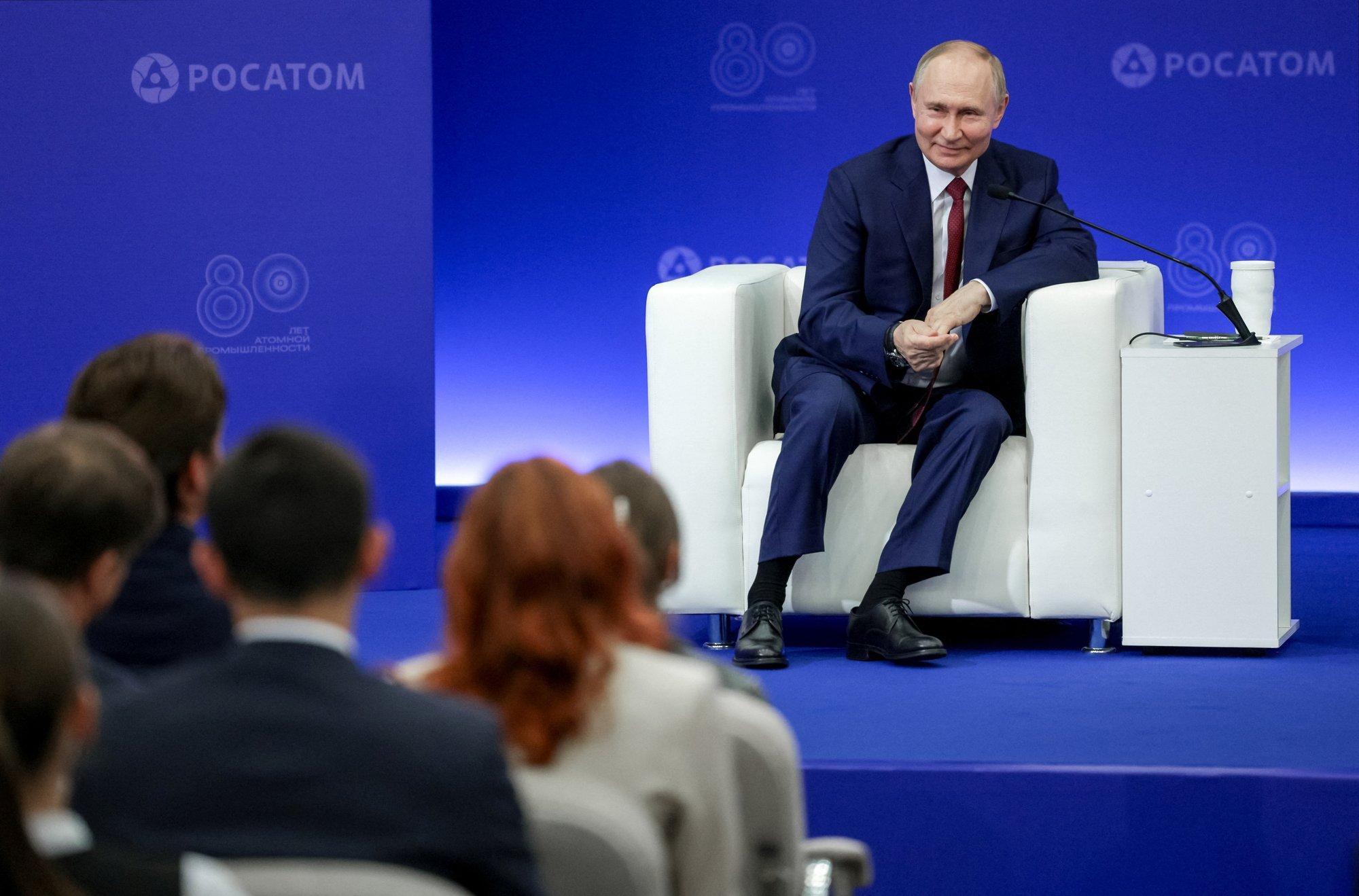 SÕJAPÄEVIK (1277. päev) | Zelenskõid vältiv Putin: tunneli lõpus paistab valgus