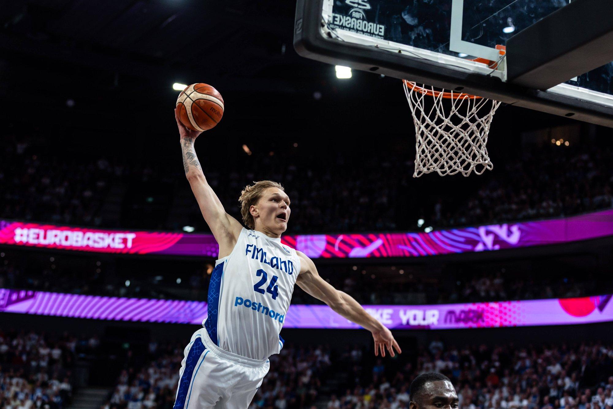 VIDEO | Soome 18-aastase imemehe pealtpanek lööb EM-il laineid