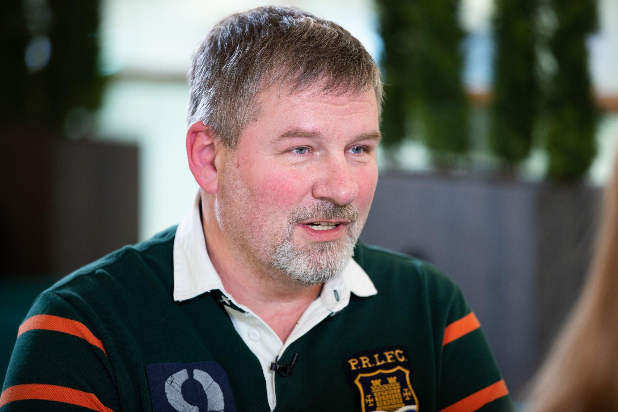 Alari Kivisaar käis kurgunibuga operatsioonil: mulle öeldi, et see on inimese üks kõige tundlikumaid kohti üldse