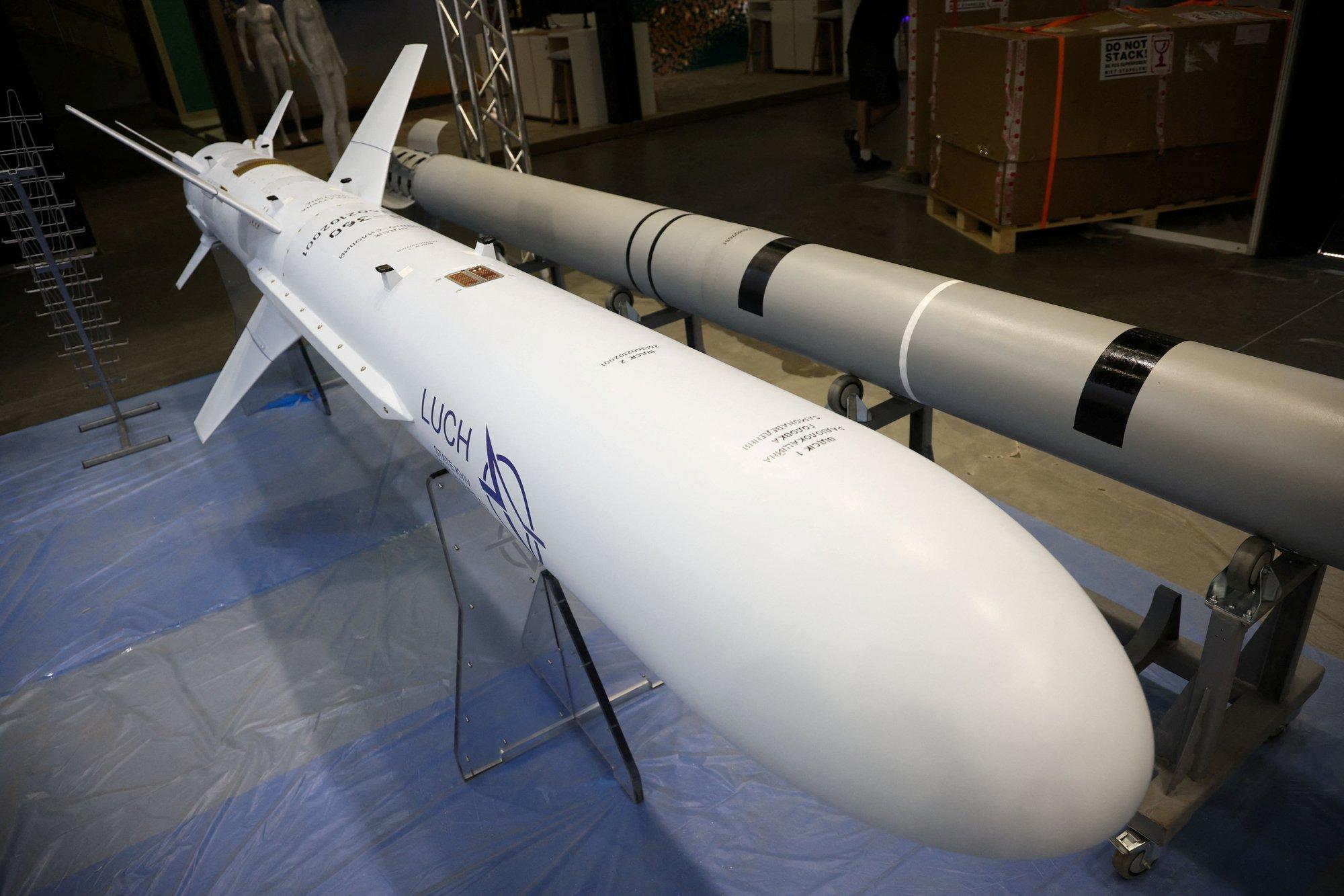 „See on praegu Ukraina ainus võimalus võita.“ Kas löögid naftatööstusele võivad Vene sõdurid palgata jätta?